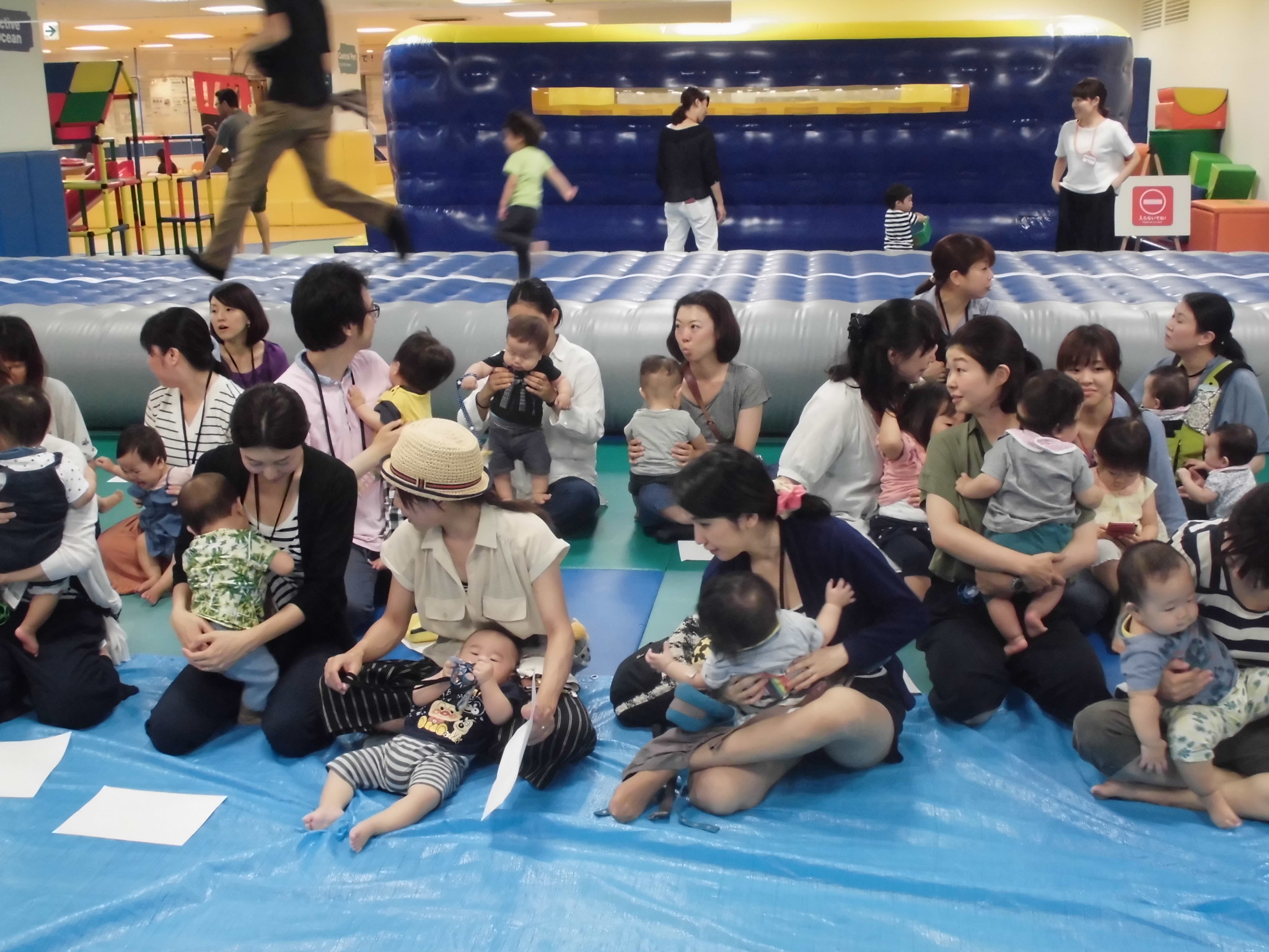 ベビーイベント「手形カレンダー」