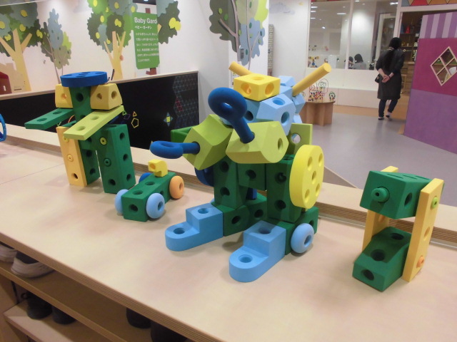 ブライト・デイ・ブロックの作品紹介！