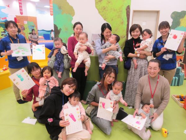 赤ちゃんイベント♪手形であそぼう