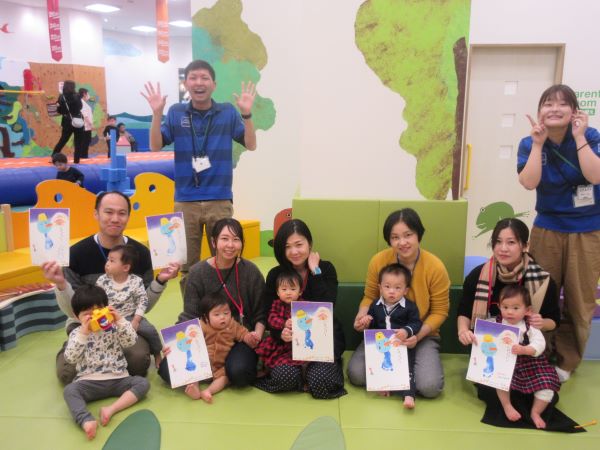 赤ちゃんイベント♪足形であそぼう