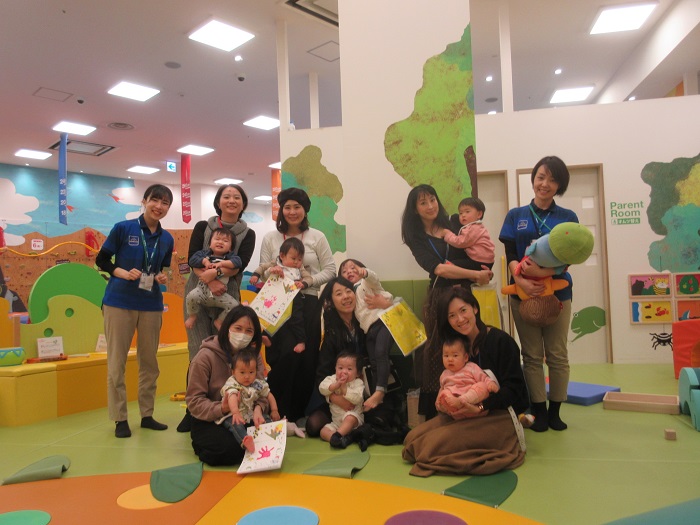 赤ちゃんイベント♪手形であそぼう!