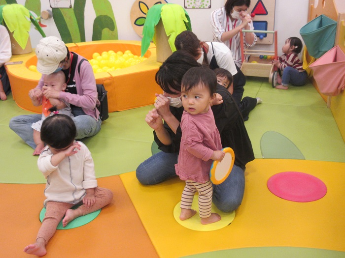 赤ちゃんイベント♪手形であそぼう!