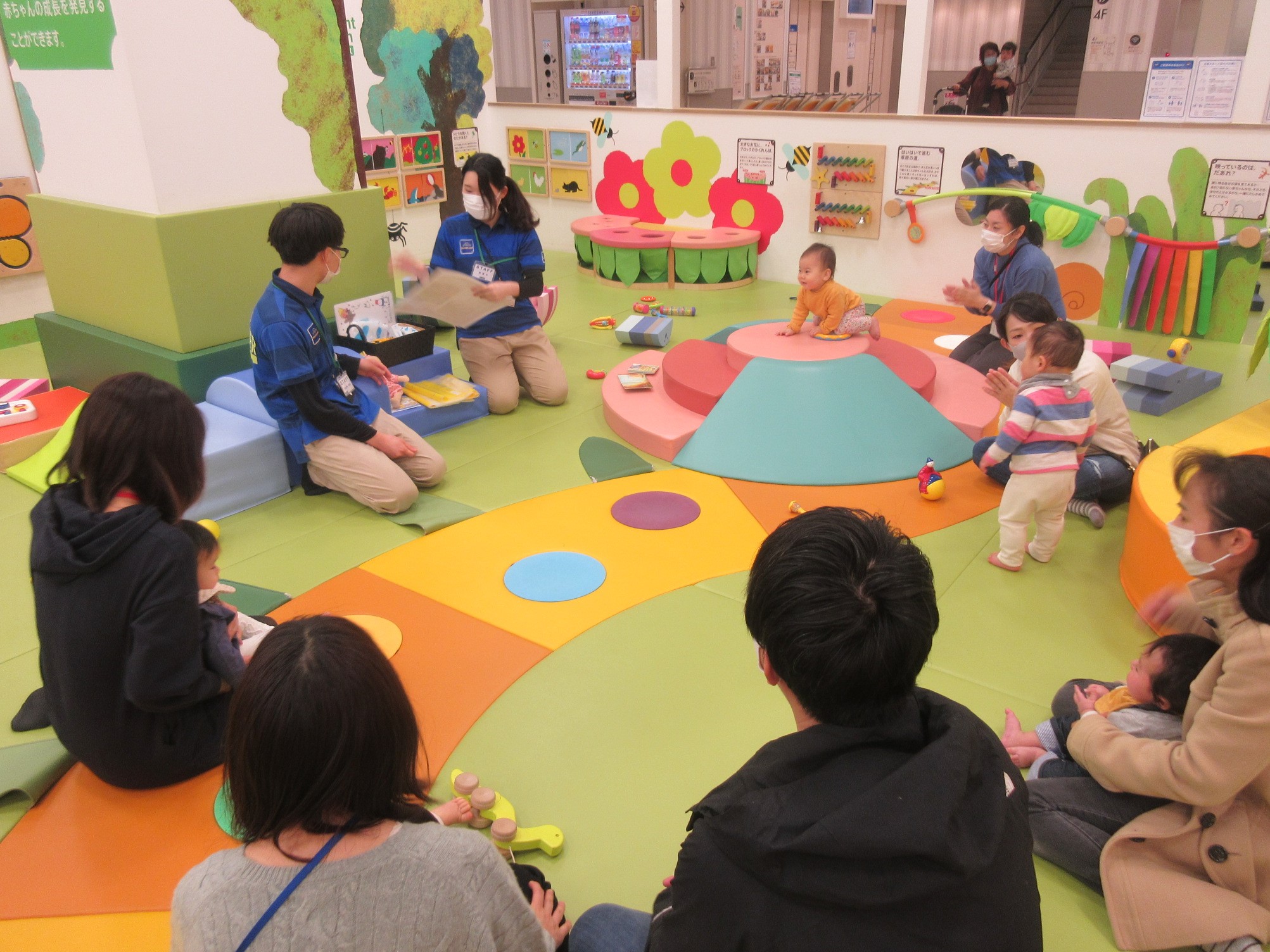 赤ちゃんイベント♪手形であそぼう!