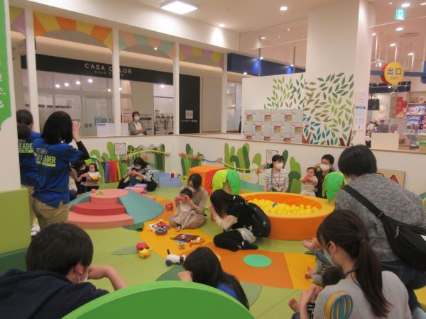 赤ちゃんイベント♪ハイハイレース