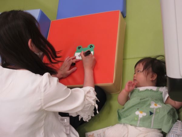 赤ちゃんイベント♪音で遊ぼう