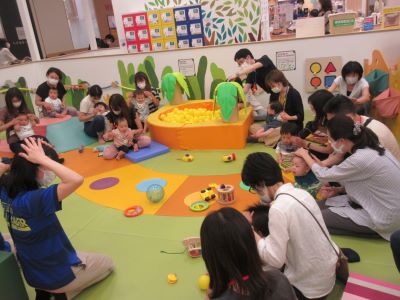 赤ちゃんイベント♪ハイハイレース