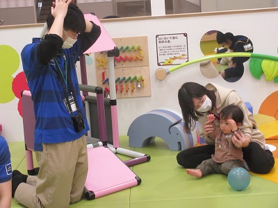 赤ちゃんイベント♪音で遊ぼう　