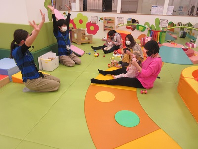 赤ちゃんイベント♪　カレンダーをつくろう