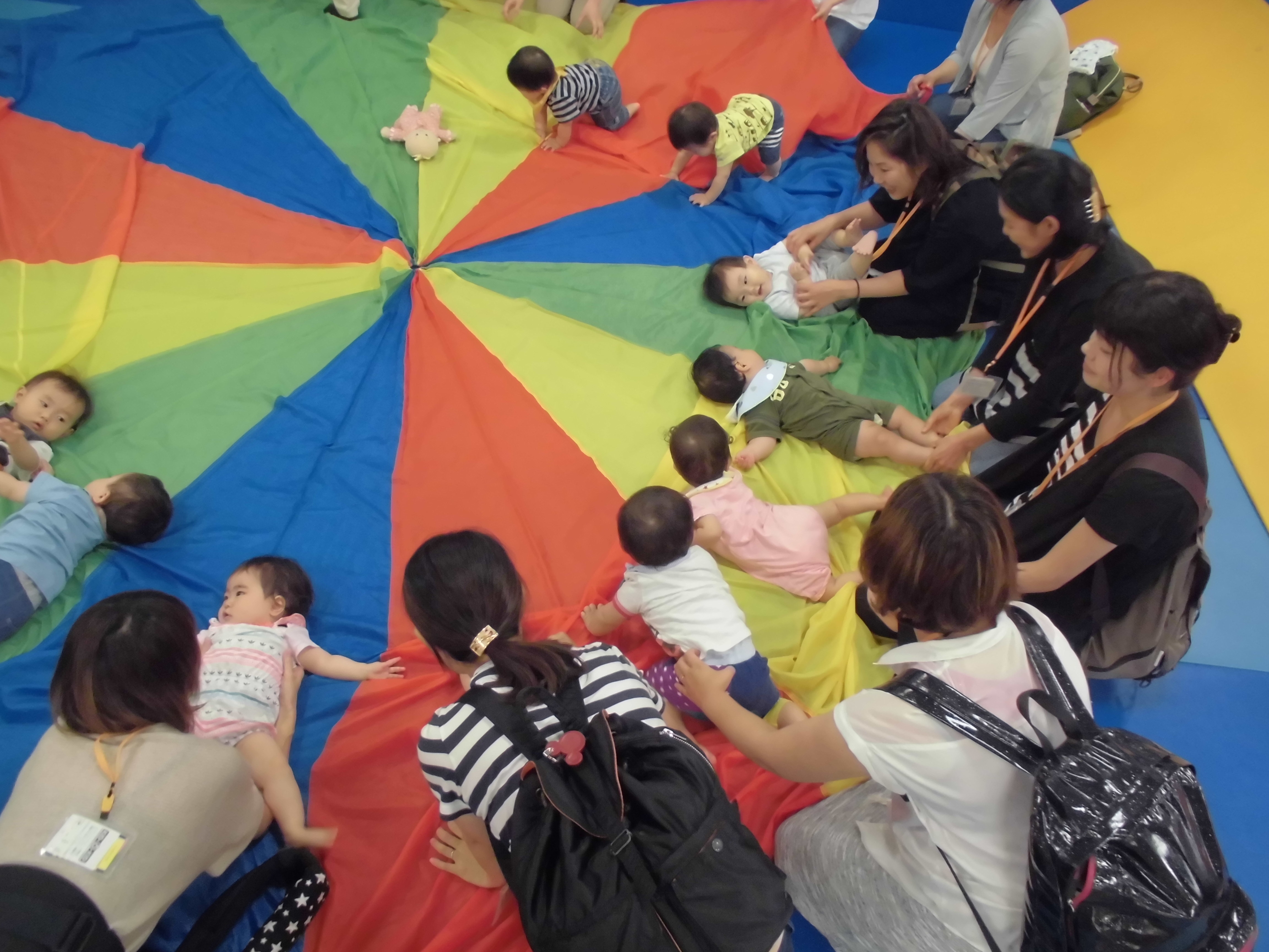 ☆雨のカラフルパラシュート☆