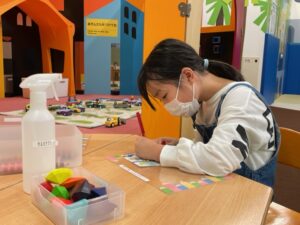 キドキドにお絵描きコーナー登場！！”OMY社のぬりえ”