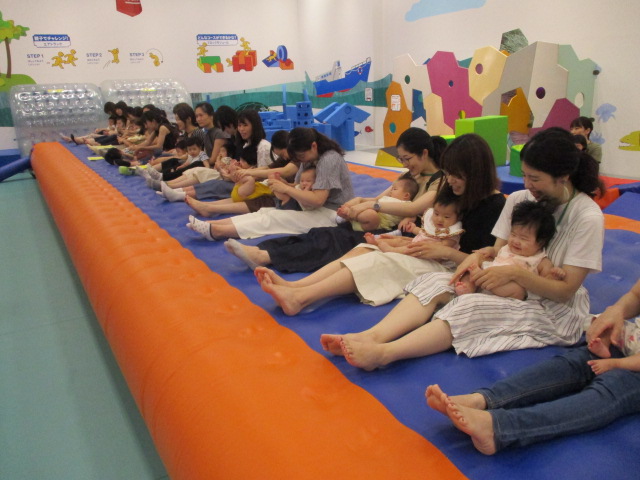 ★休日１日フリーパスのご案内★